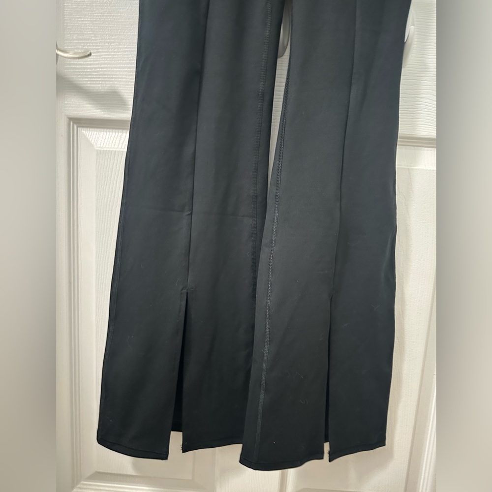 Yogalicious Womens Lux Mia High Elastic Free Waist Flare Leg Pant. Medium. Black - Picture 10 of 10